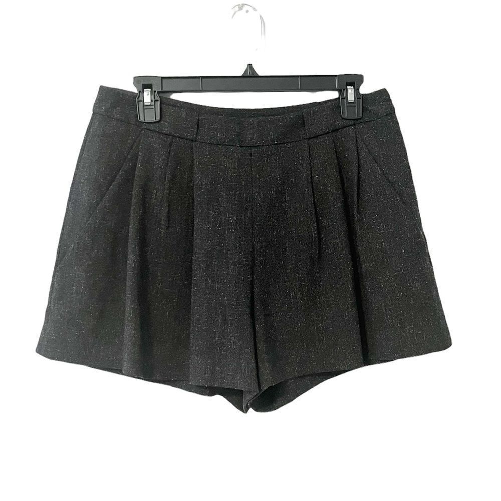 🟢Vince Camuto Charcoal Grey Tweet Pleated Shorts Size 6